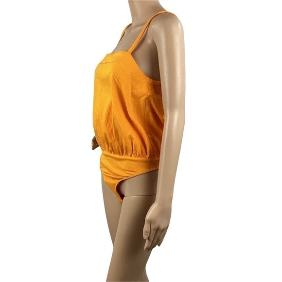 Free People Marissa Bodysuit Size M Tangerine - Picture 4 of 7
